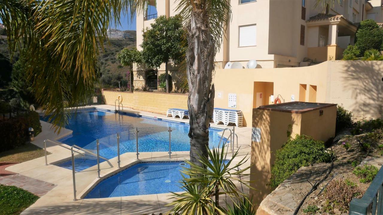 Appartement Hillside Suite Михас Экстерьер фото